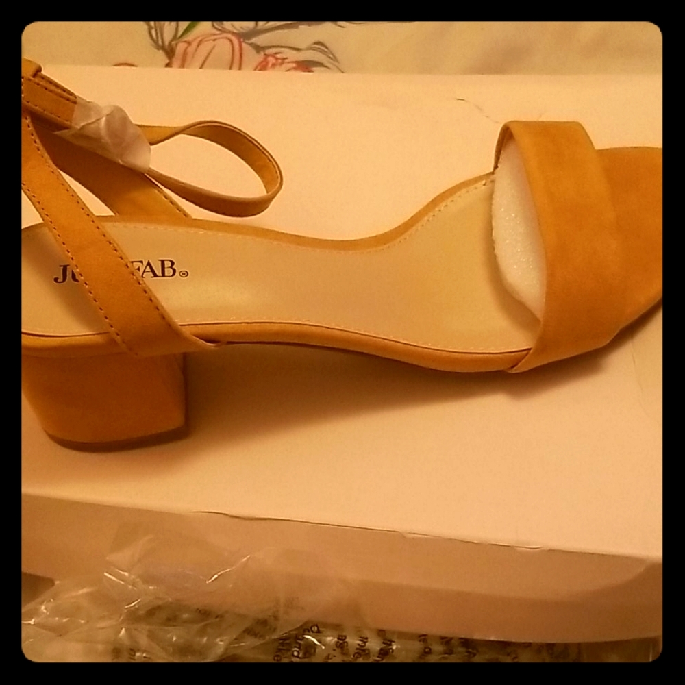 Women JUSTFAb stappy sandal